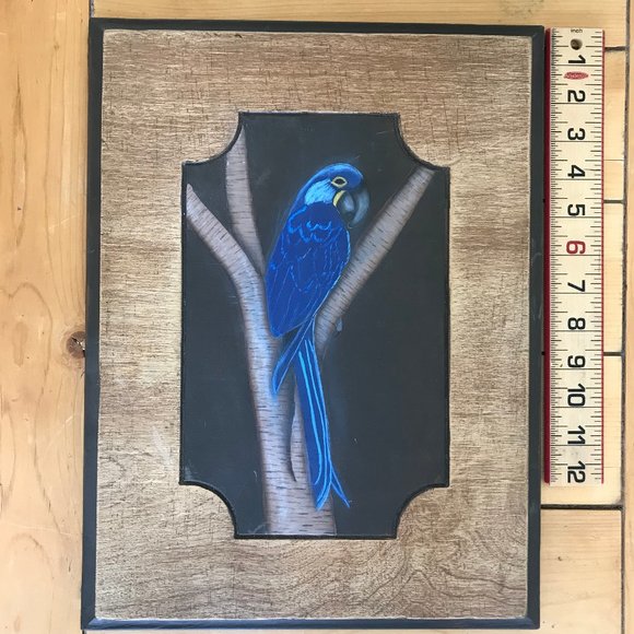 Hand Painted Blue Macaw Parrot Wooden Wall Hanging Plaque 12 x 15-3/4" - Picture 2 of 4
